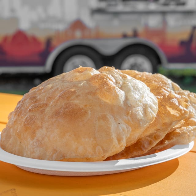 O - Poori (1 No).