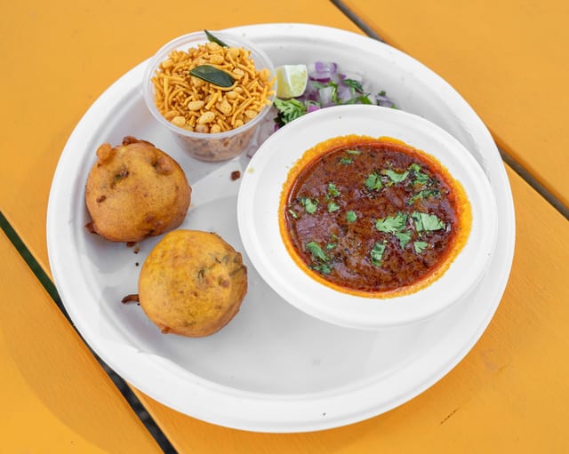 O - Misal Vada (2 Nos)