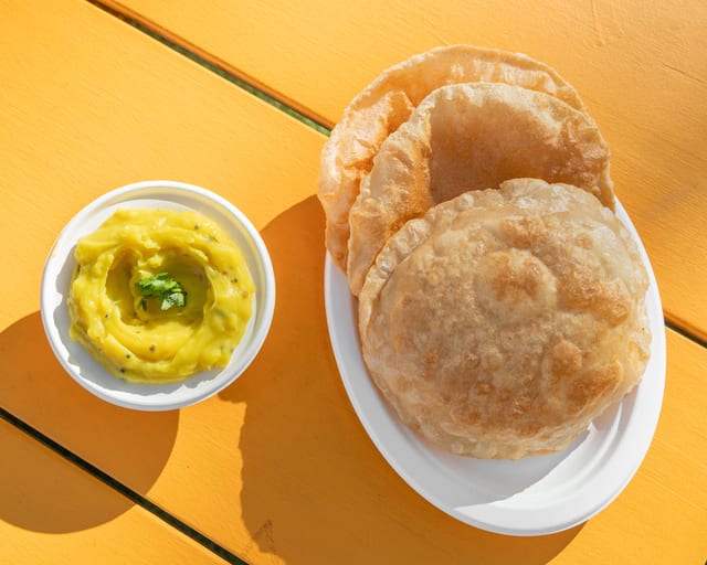 O - Poori w/ Aloo Masala