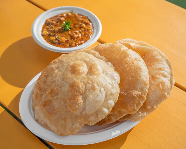 O - Poori w/ Choley