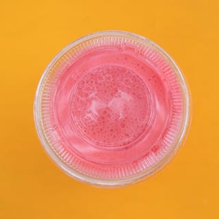 O - Strawberry Lassi