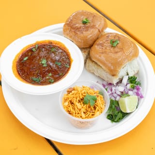 O - Misal Pav ( 2 nos)
